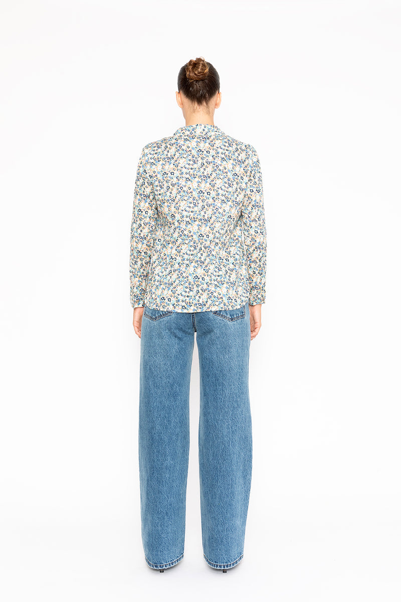 חולצת קרלה פרחונית