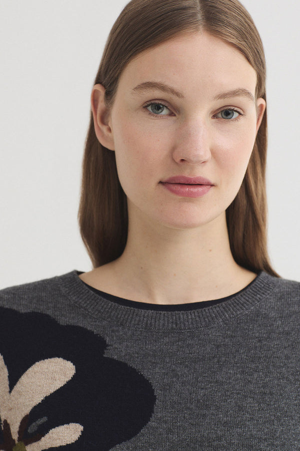 N.T 26 SWEATR FLORAL
