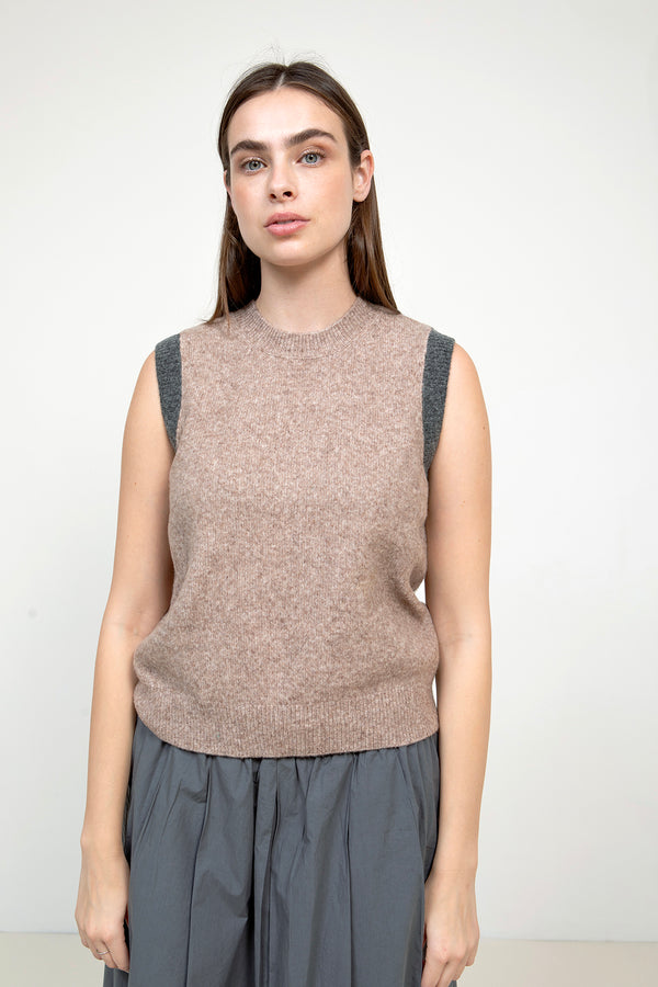 N.T 25 VEST WOOL 042